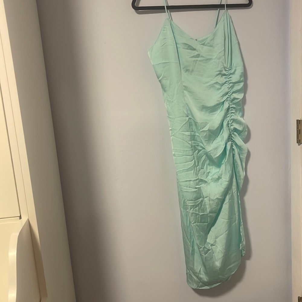 Ranches and lined Teal silky dress